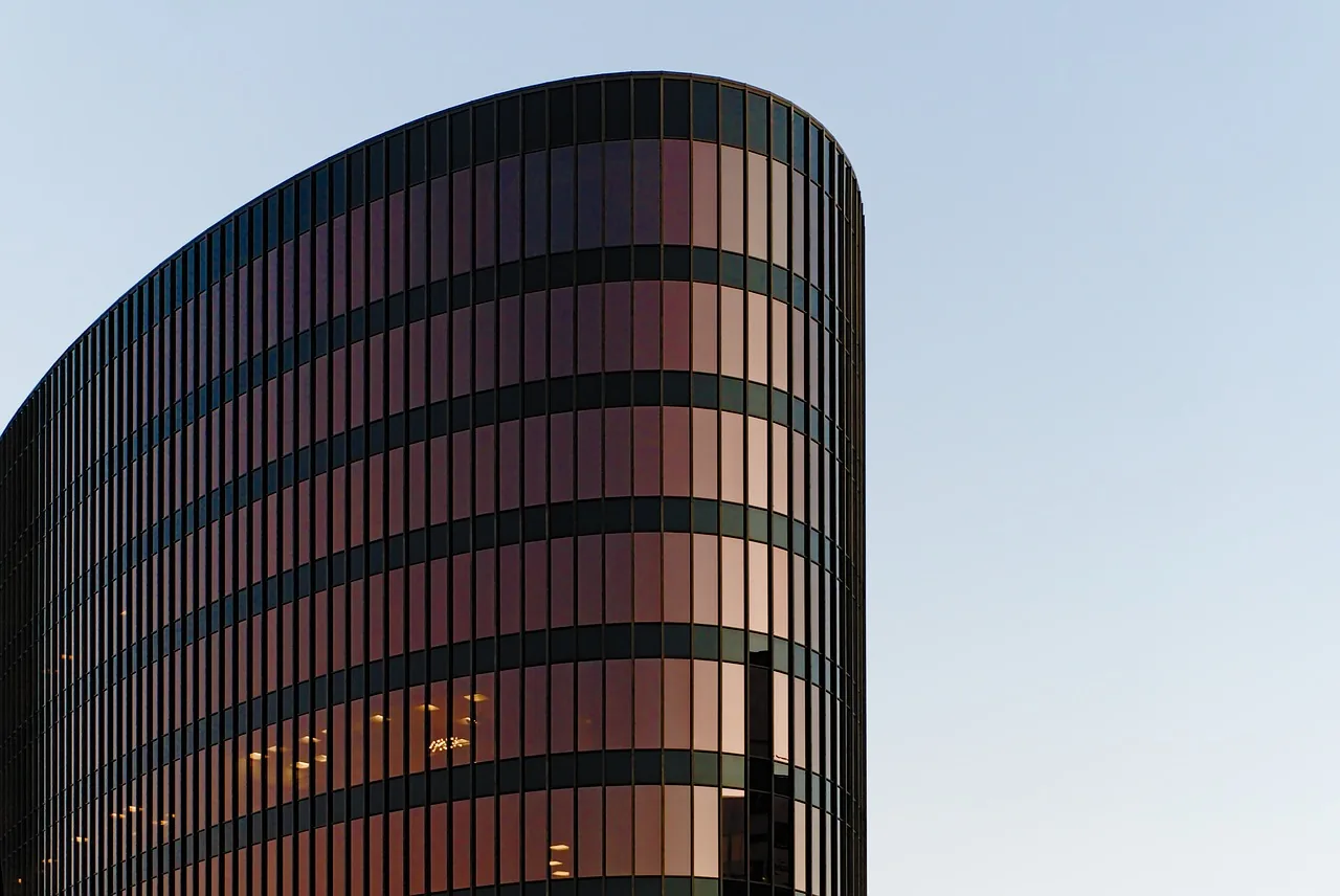 Commercial real estate note and mortgage secured by office tower