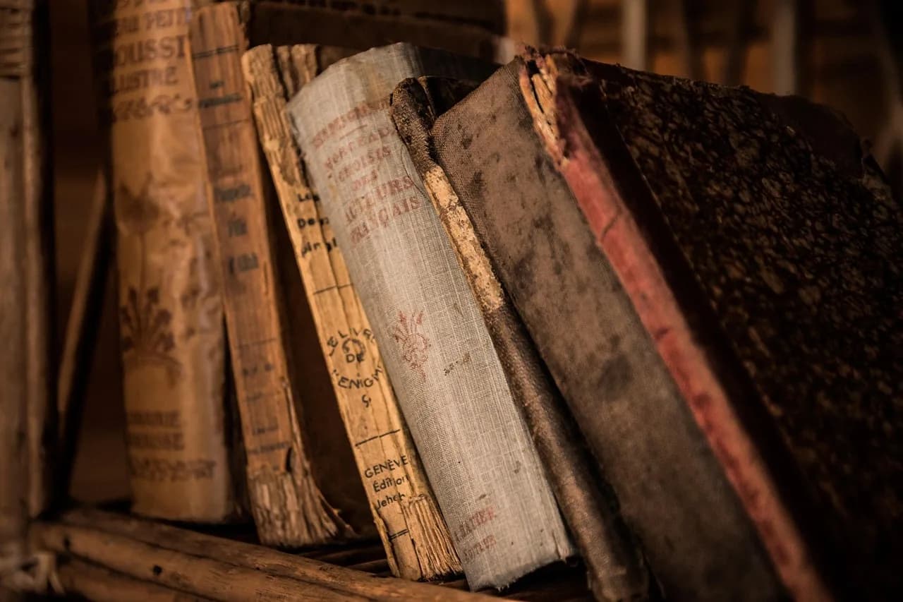 Commercial real estate glossary reference books
