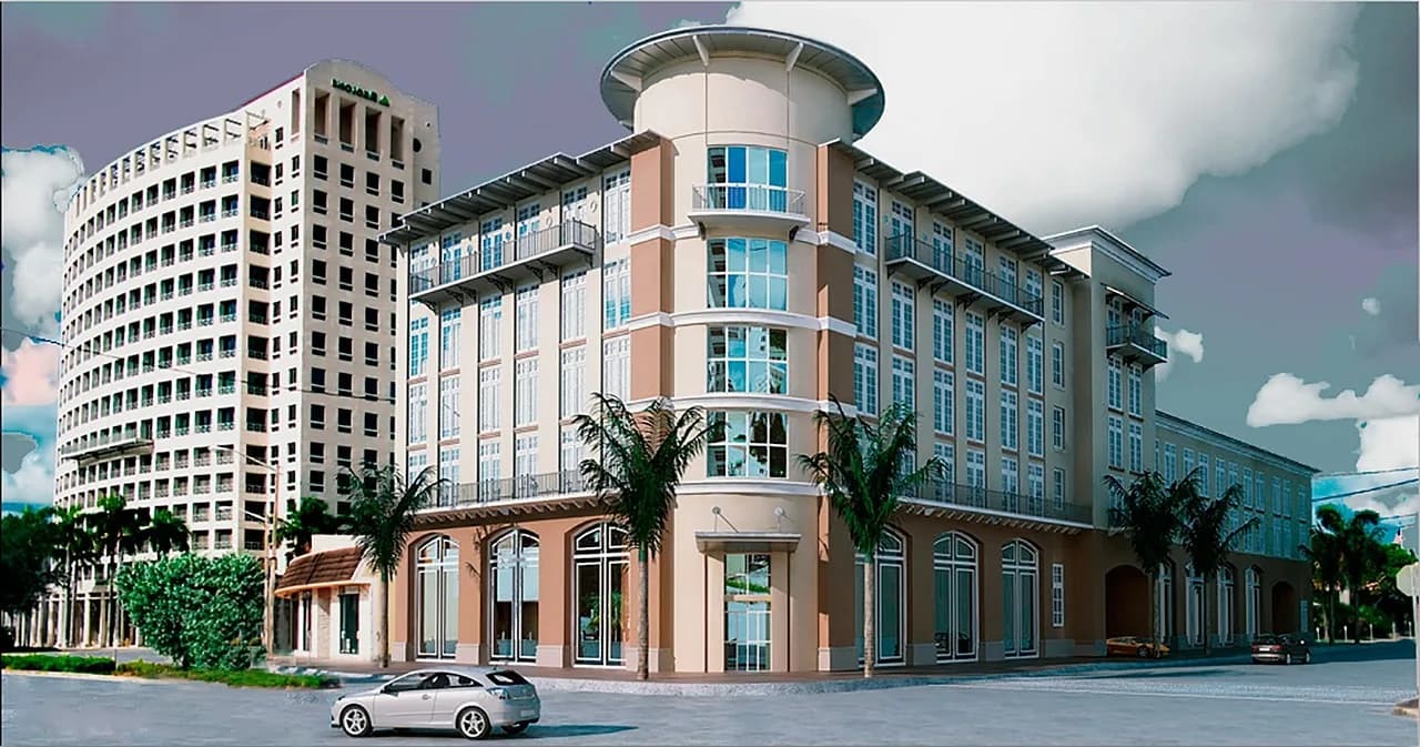 Florida hotel building with palm trees