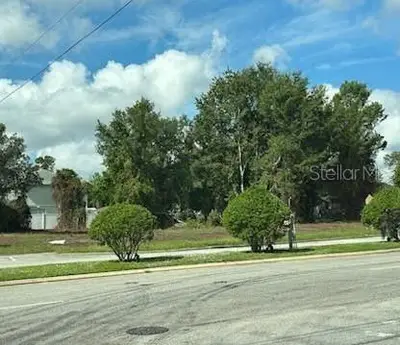 000 Howland Blvd & Bluffview Boulevard, FL