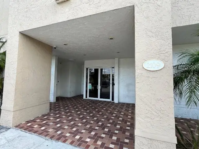 2109 E Palm Ave, FL