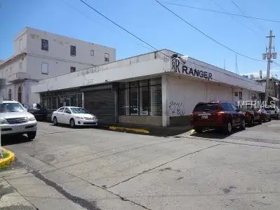 Derques Derques Esq. Venegas, PR