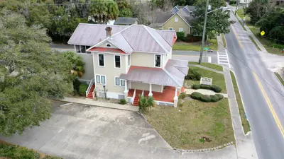 151 8th Street, FL