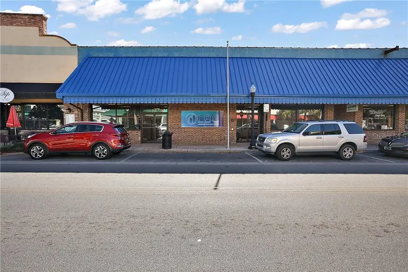 711 W Main St, FL