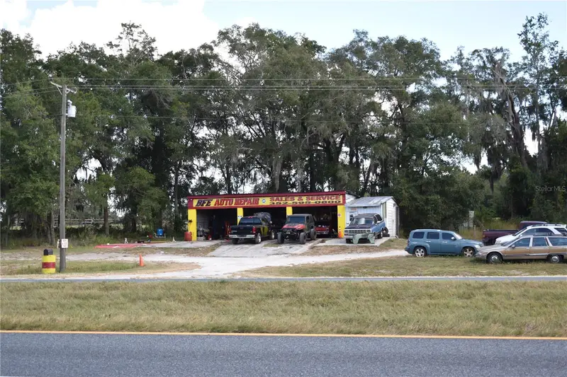 15551 N Us Highway 301, FL