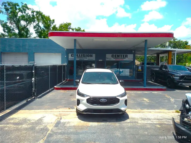 1301 W Waters Ave, FL