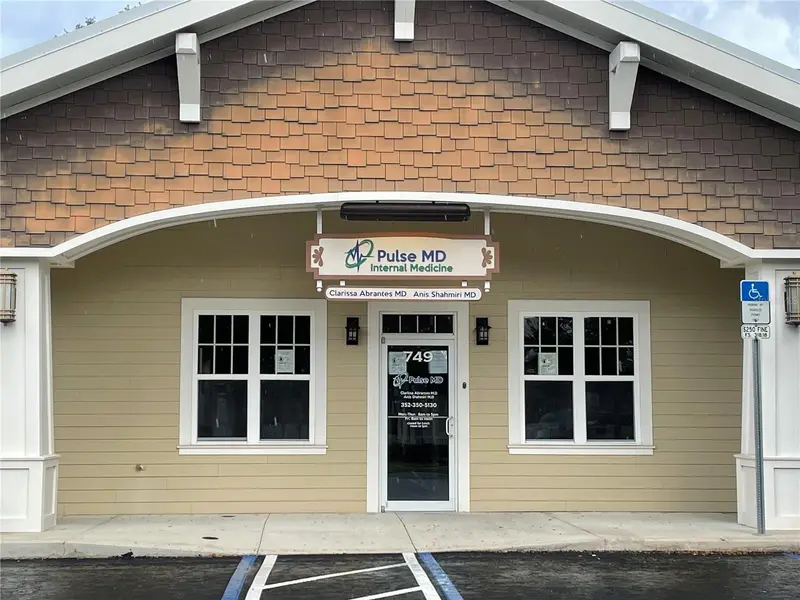 749 County Road 466, FL
