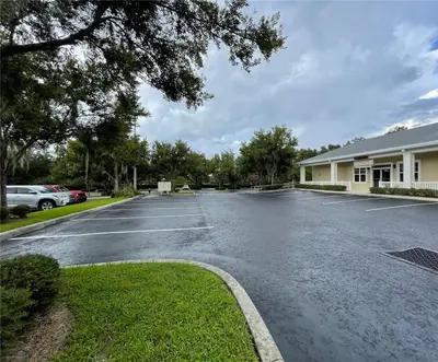 749 County Road 466, FL