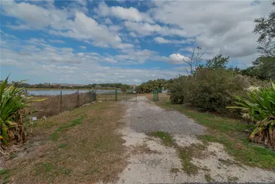 4950 County Road 46a, FL