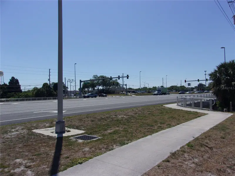 12515 Us Highway 19, FL