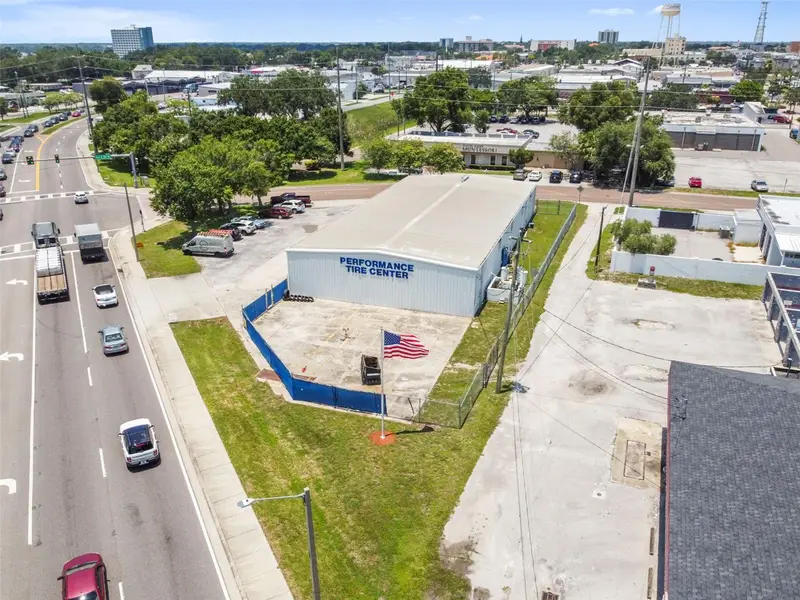 304 Avenue E Sw, FL
