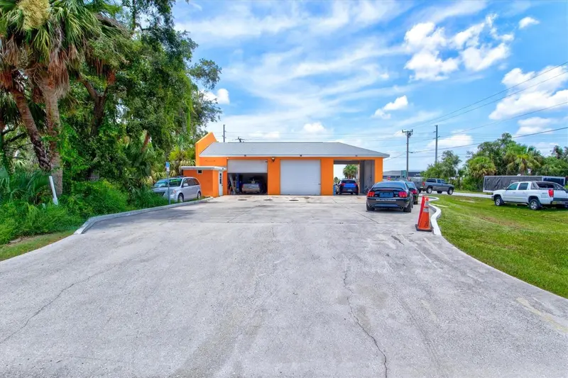 15182 Dahlgren Ave, FL