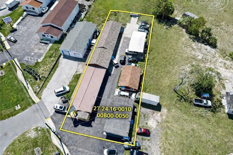 14827 Us Highway 19, FL