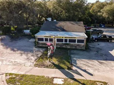 302 Center Street, FL