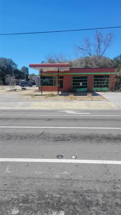10 250th Street, FL