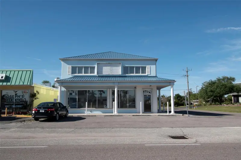 3221 Tamiami Trl #16, FL