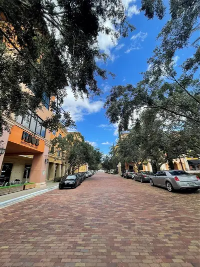 7065 Westpointe Boulevard, FL