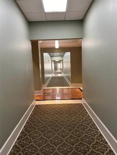 7065 Westpointe Boulevard, FL