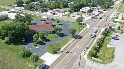 695 Scenic Highway, FL