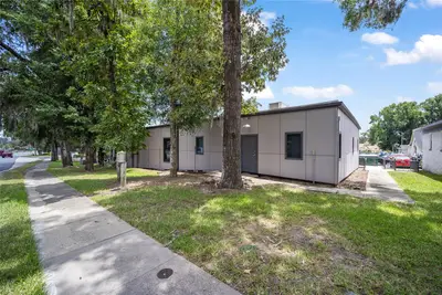2300 17th Street, FL