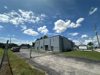 2300 Orange Blossom Trail, FL