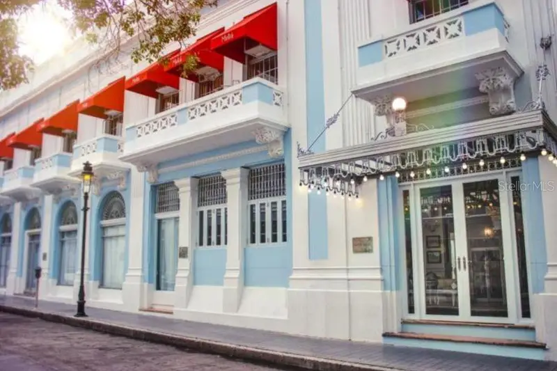 75 Calle Cristina, PR