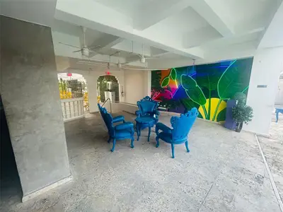 75 Calle Cristina, PR