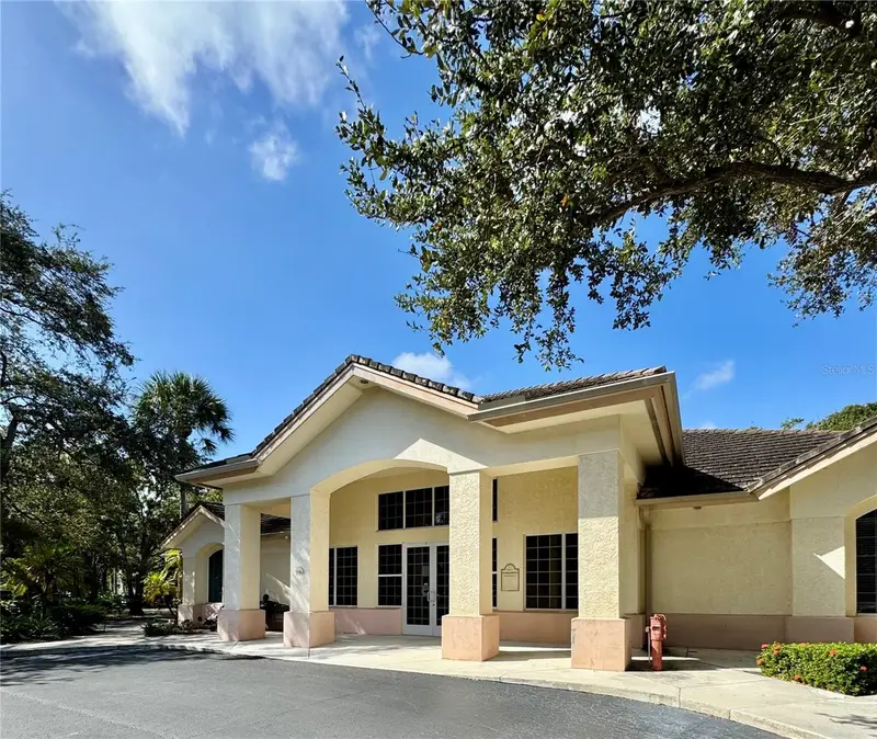 2401 Frist Blvd ##1-2, FL