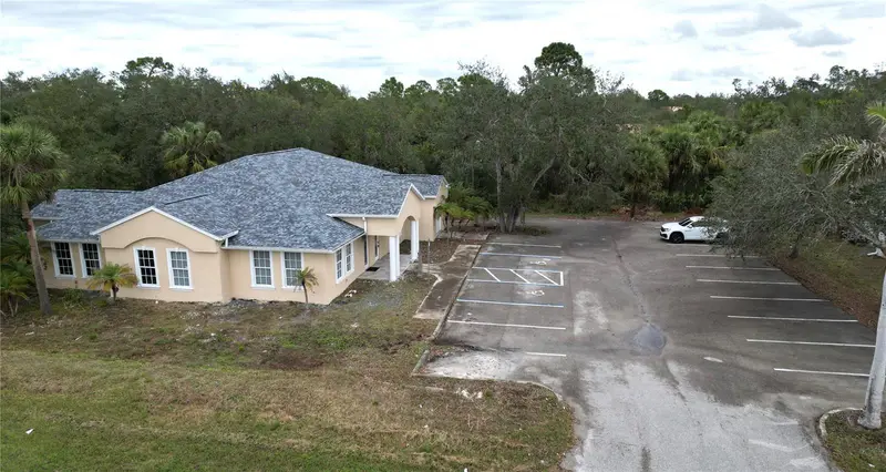 17880 Toledo Blade Blvd, FL