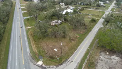 37015 State Road 70, FL