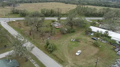 37015 State Road 70, FL