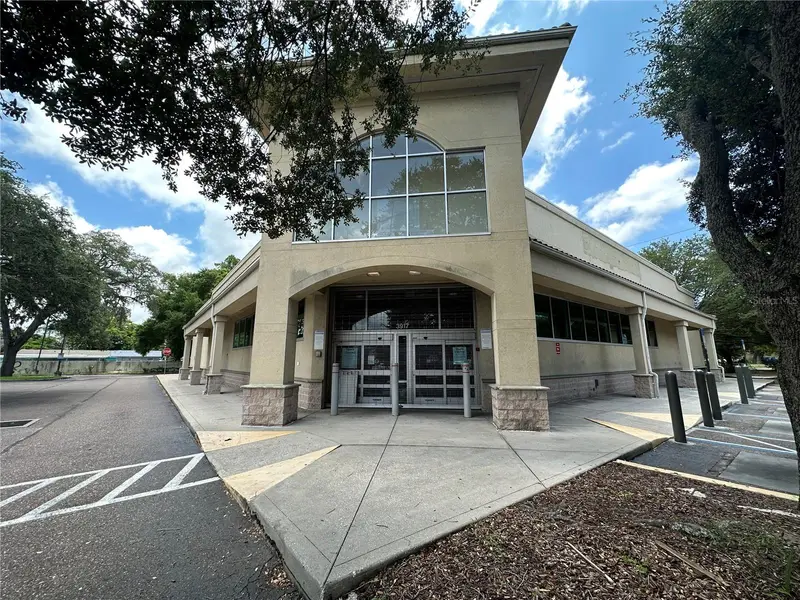 3917 N Nebraska Ave, FL