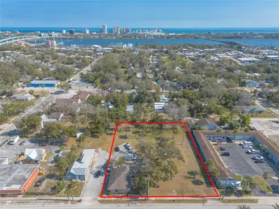 631 Ridgewood Avenue, FL