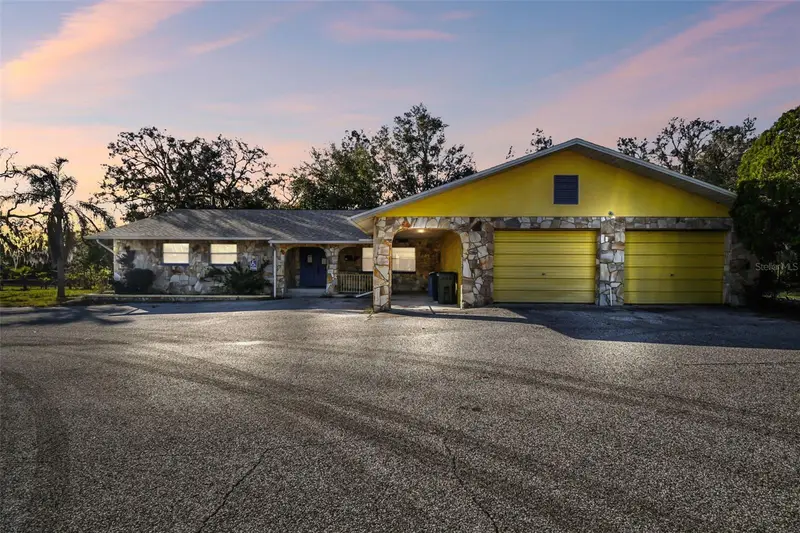 10129 Little Rd, FL
