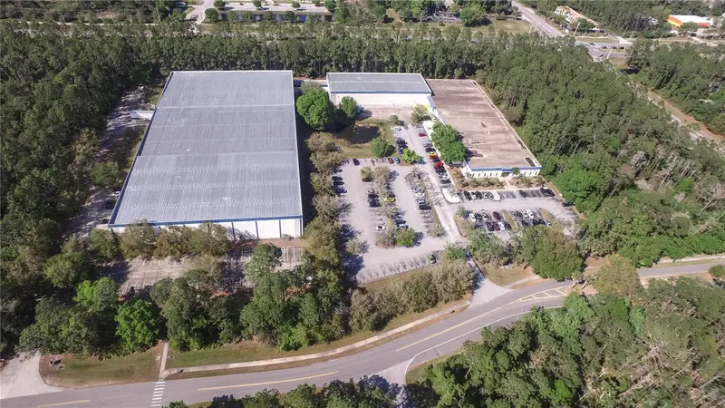 11 Commerce Blvd #1, FL