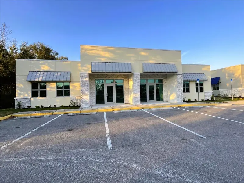 871 Highway 466, FL
