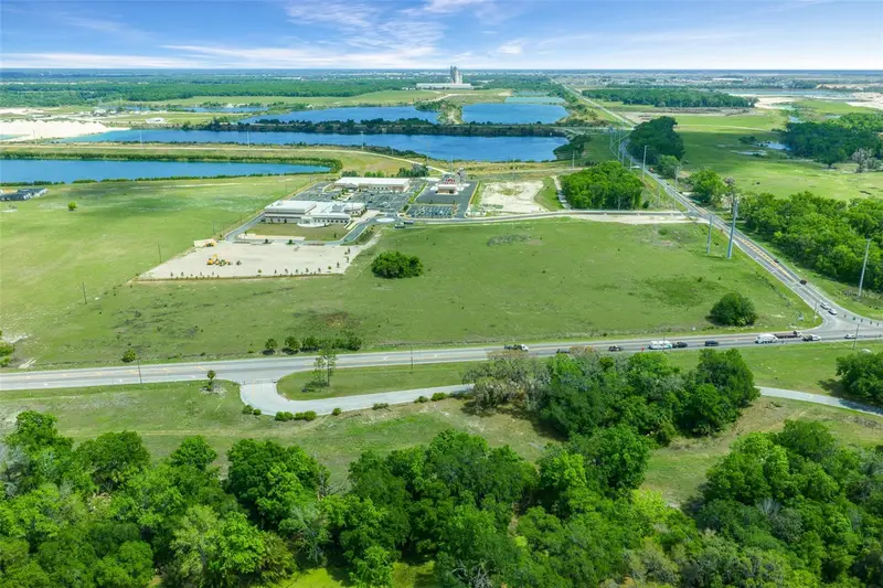 178 N Us 301, FL
