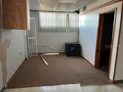 10802 Main Street, FL