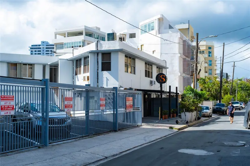 Ashford St. Cond. Condado Center #1102, PR