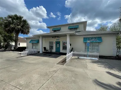 18610 Us Highway 441, FL