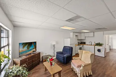 5550 15th Street, FL