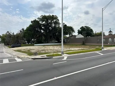 207 Pine Avenue, FL