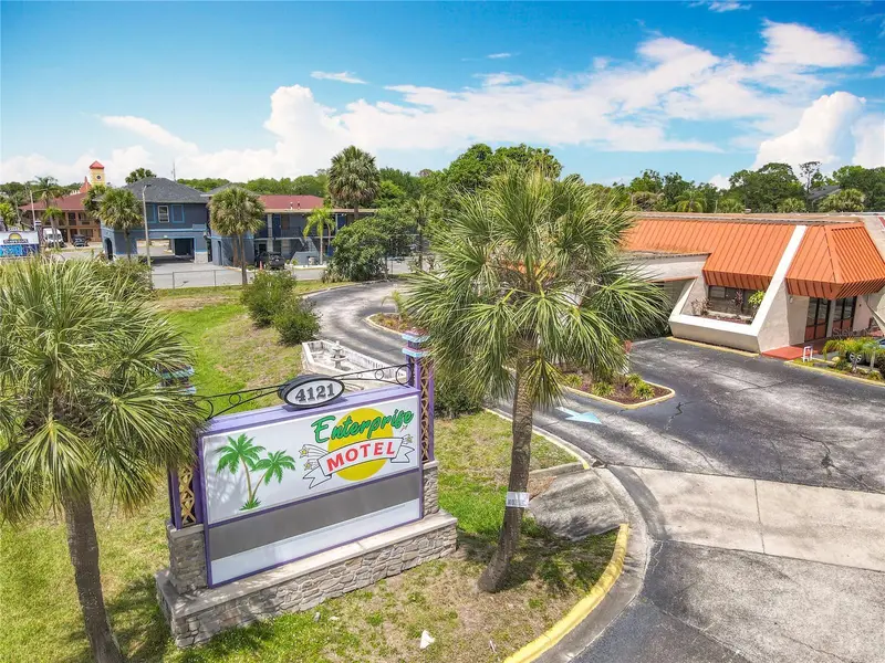 4121 W Vine St, FL