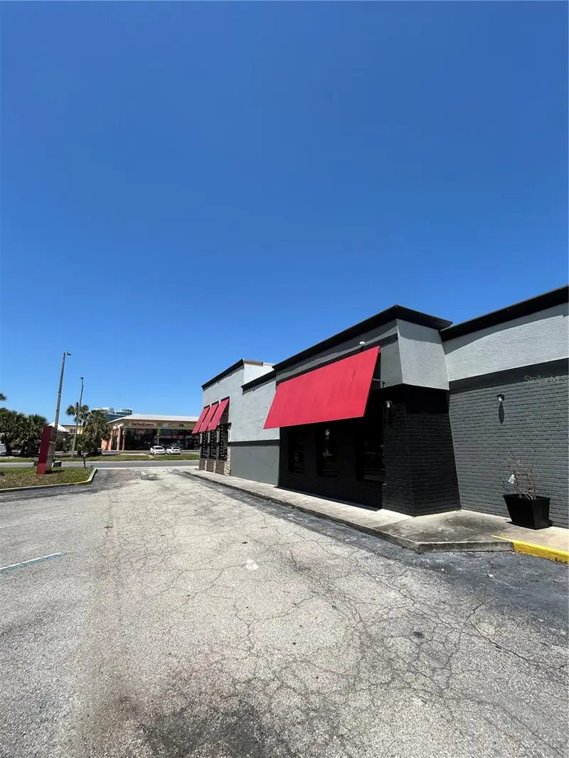 6320 International Dr, FL