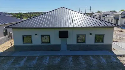 60 Exchange Loop Loop, FL