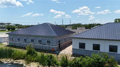 30 Exchange Loop Loop, FL