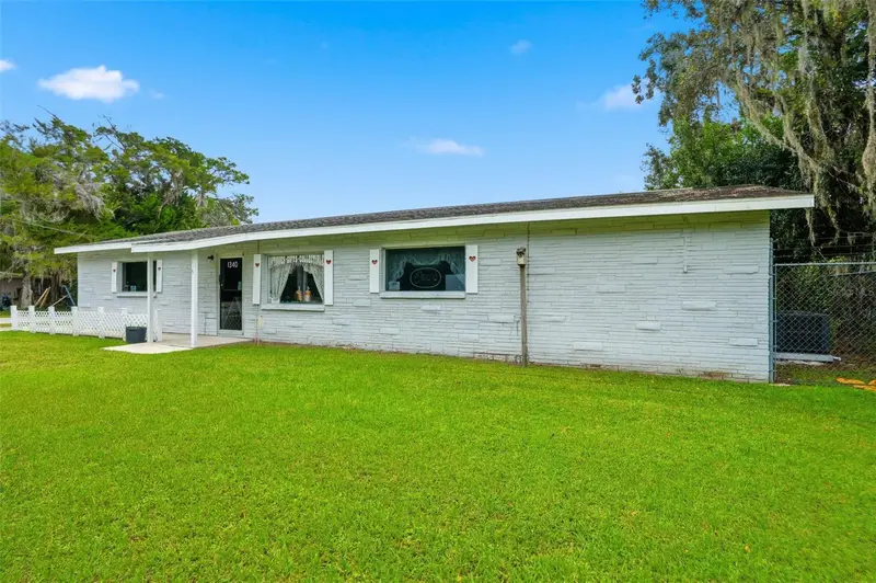 1340 Howell Ave, FL