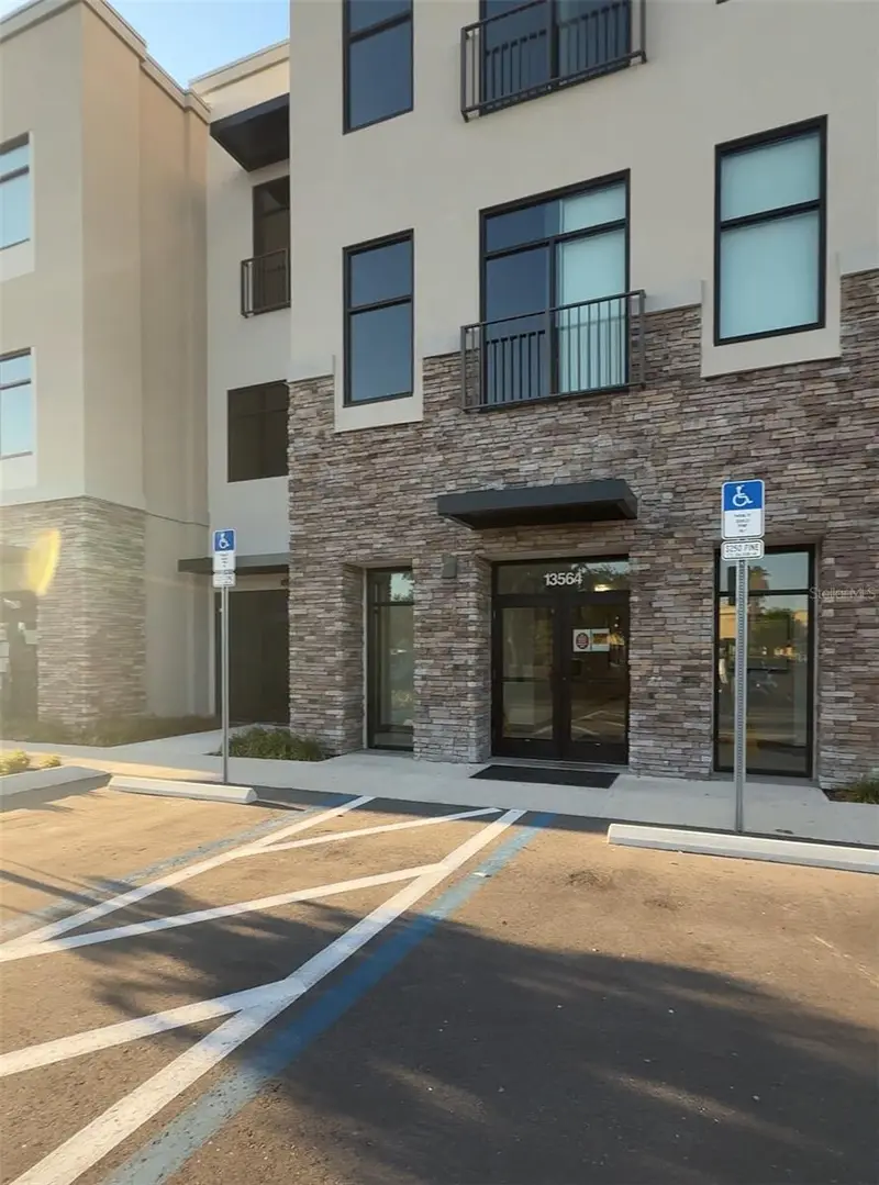 13564 Village Park Dr #375, FL