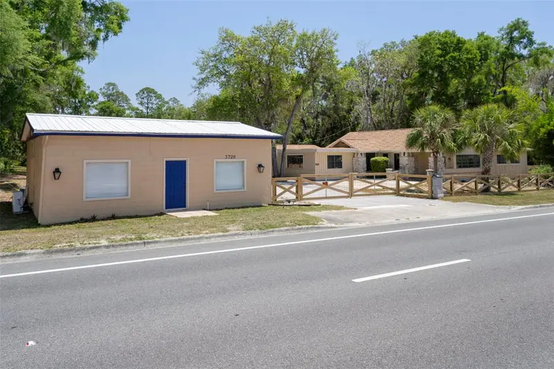 3729 S Lecanto Hwy, FL