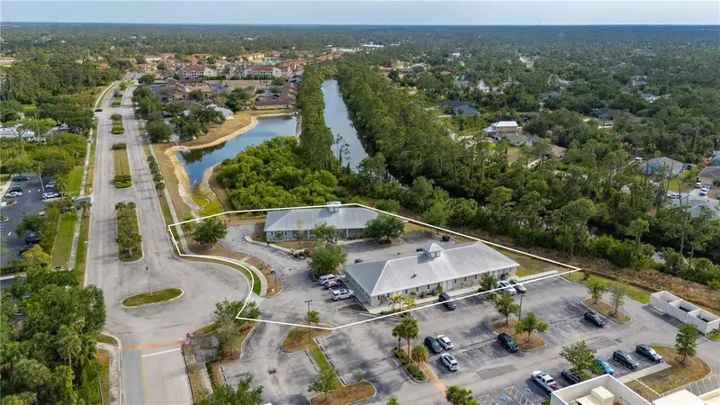 2525 Bobcat Village Center Rd, FL